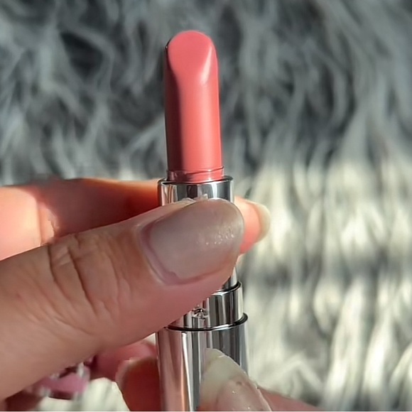 Yves Saint Laurent Black Zip Pouch Charm Essential Set, Lipstick, serum, mascara - Picture 10 of 16